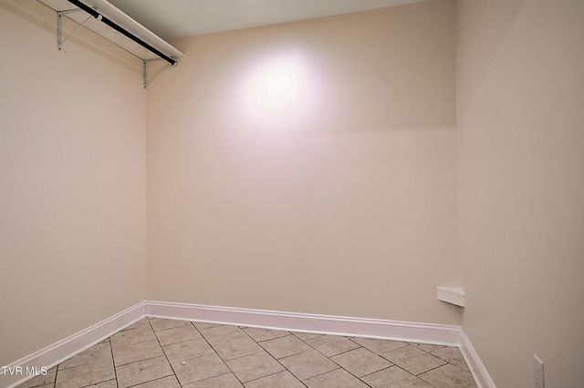 1320 Suntree Road, Unicoi, TN 37692