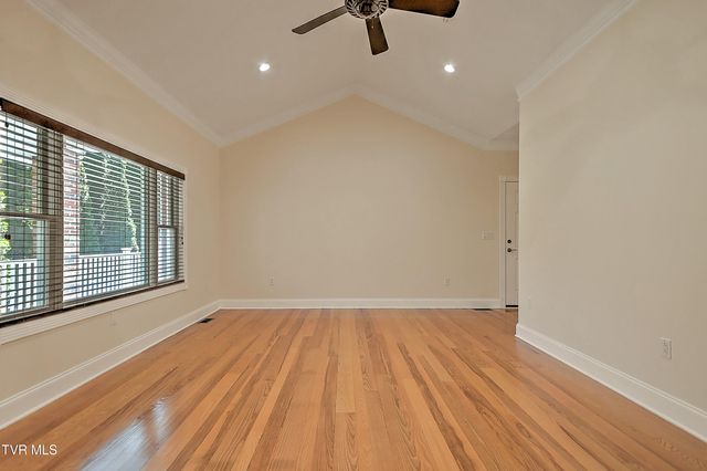 1320 Suntree Road, Unicoi, TN 37692