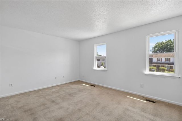 1545 Fairfax DR, Virginia Beach, VA 23453