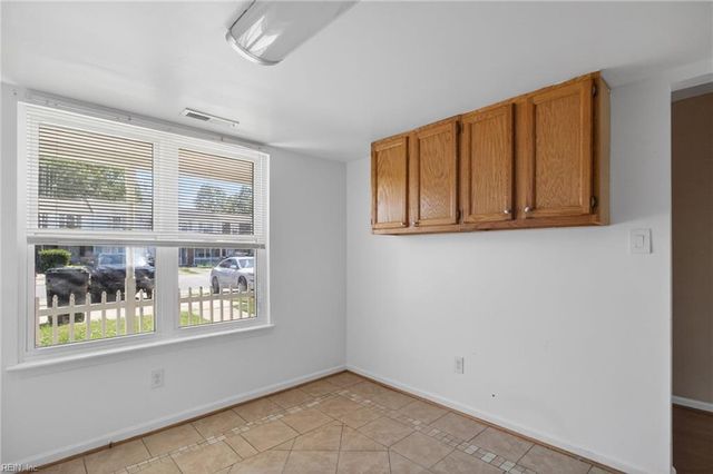 1545 Fairfax DR, Virginia Beach, VA 23453