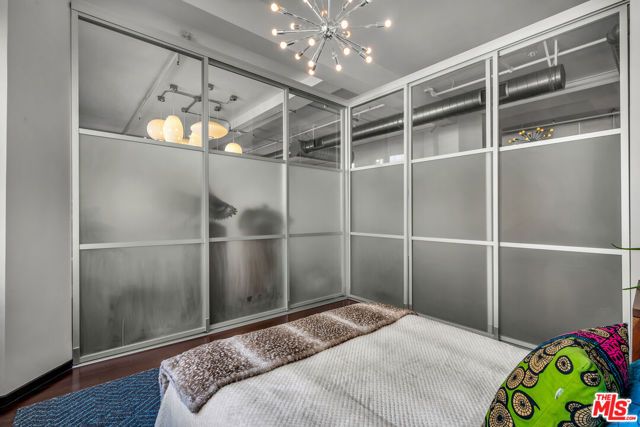 1645 Vine Street 402, Los Angeles, CA 90028