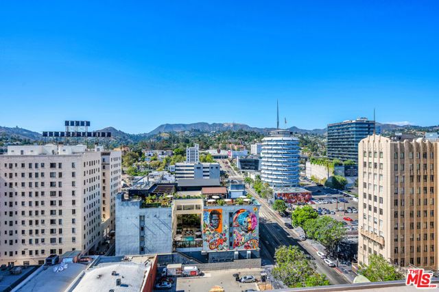 1645 Vine Street 402, Los Angeles, CA 90028