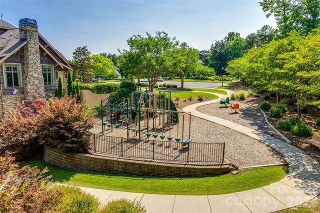 1043 Wylie Falls Lane 8, York, SC 29745