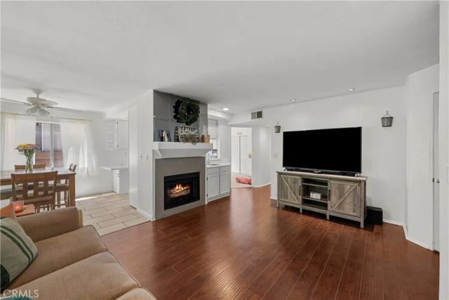 19814 Sandpiper Place 29, Newhall, CA 91321