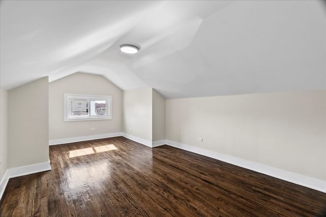 1706 S 9th Avenue, Maywood, IL 60153