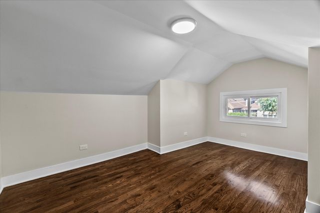 1706 S 9th Avenue, Maywood, IL 60153