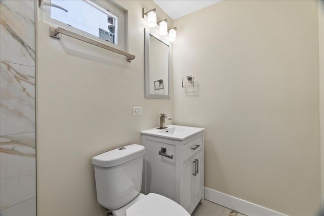 1706 S 9th Avenue, Maywood, IL 60153