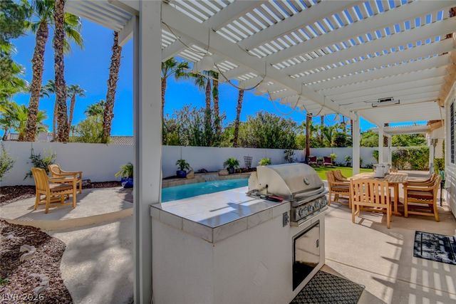 1508 Breeze Canyon Drive, Las Vegas, NV 89117