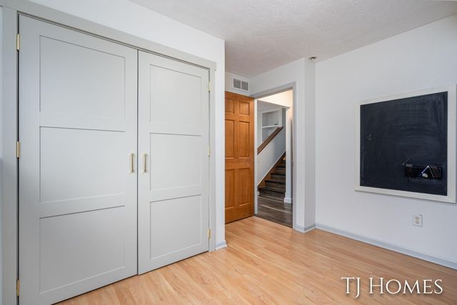 7358 High Timber Drive, Greenville, MI 48838