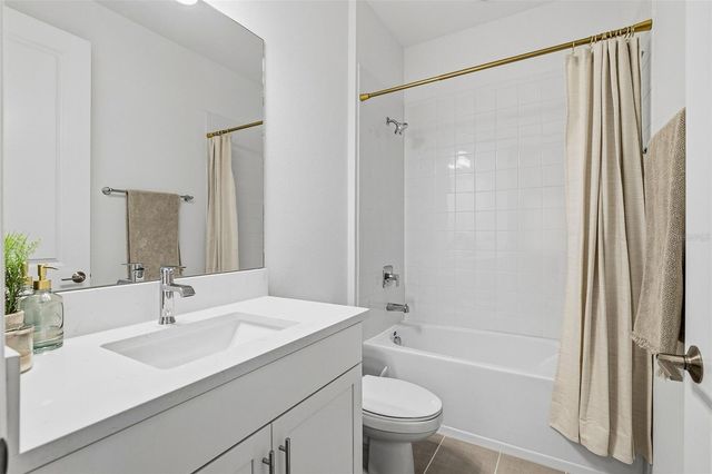 4733 SWEET RETREAT RUN, Bradenton, FL 34211