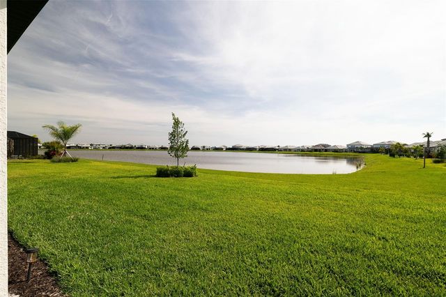 4733 SWEET RETREAT RUN, Bradenton, FL 34211