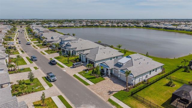 4733 SWEET RETREAT RUN, Bradenton, FL 34211