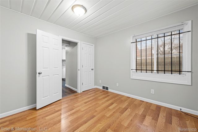 16286 E State Fair Street, Detroit, MI 48205