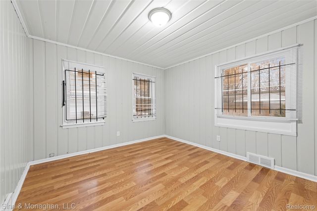 16286 E State Fair Street, Detroit, MI 48205