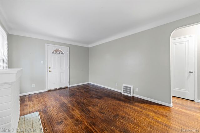 16286 E State Fair Street, Detroit, MI 48205