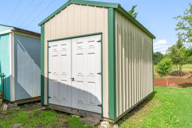 11286 FM 17, Grand Saline, TX 75140