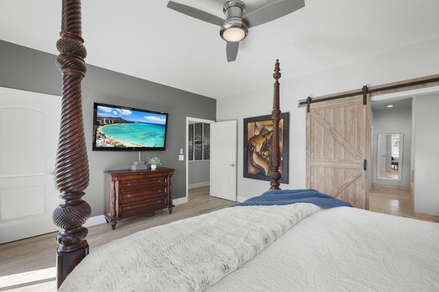 12 Areca Pl, Lahaina, HI 96761