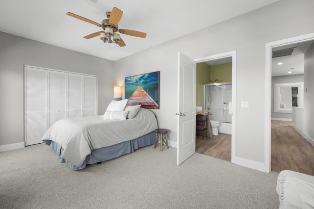 12 Areca Pl, Lahaina, HI 96761