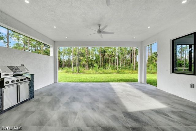 169 18th AVE NW, Naples, FL 34120