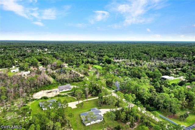 169 18th AVE NW, Naples, FL 34120