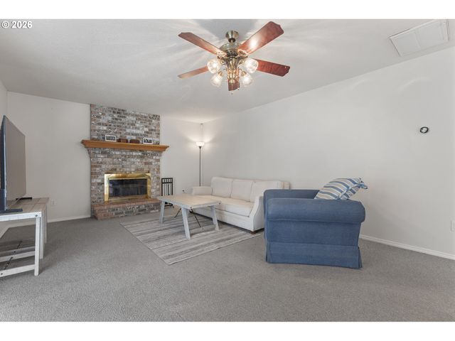 13215 Ne 30TH St, Vancouver, WA 98682