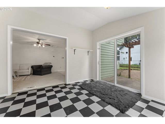 13215 Ne 30TH St, Vancouver, WA 98682