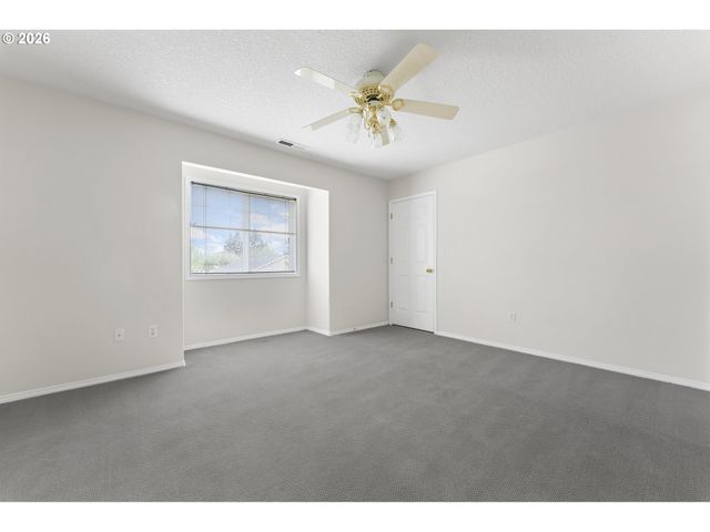 13215 Ne 30TH St, Vancouver, WA 98682