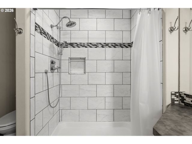 13215 Ne 30TH St, Vancouver, WA 98682