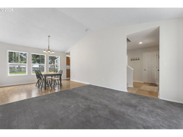 13215 Ne 30TH St, Vancouver, WA 98682