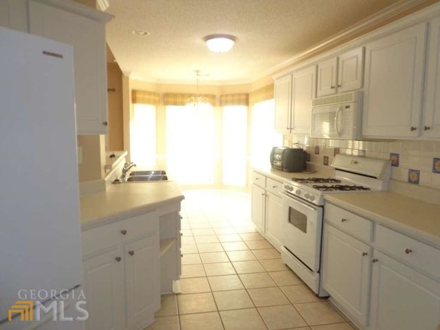 86 Riva Ridge Lane, Newnan, GA 30263