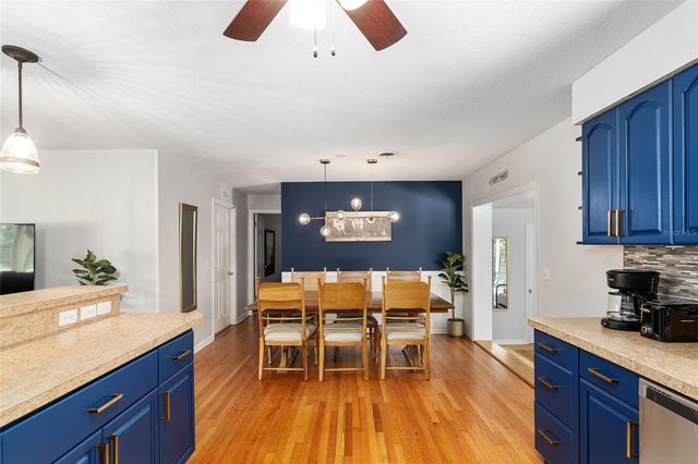 717 NE 39TH COURT, Ocala, FL 34470