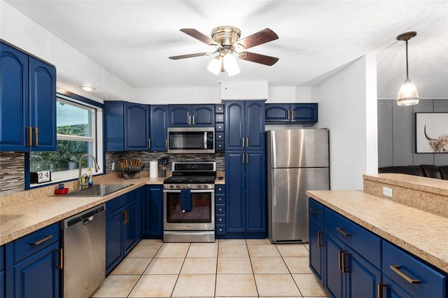 717 NE 39TH COURT, Ocala, FL 34470