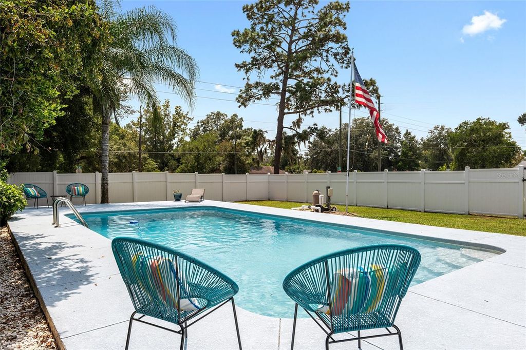 717 NE 39TH COURT, Ocala, FL 34470