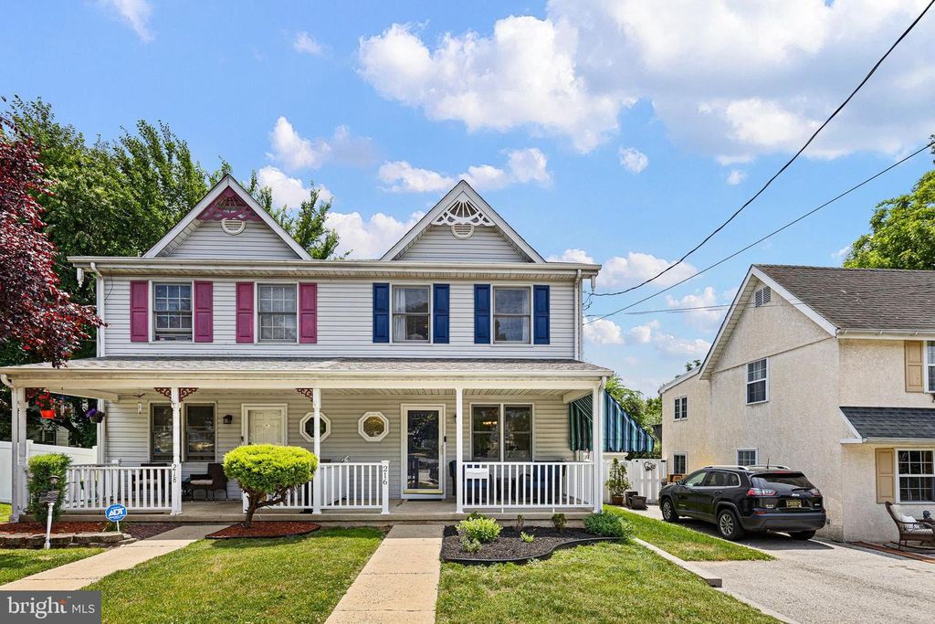 216 E MARKET ST, Wilmington, DE 19804