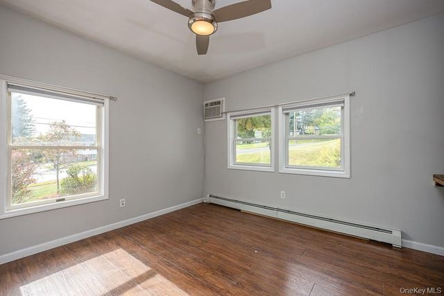 132 Neptune Drive, Monroe, NY 10950