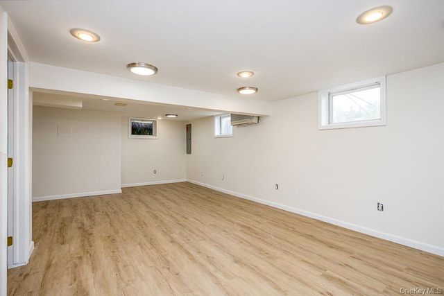 132 Neptune Drive, Monroe, NY 10950