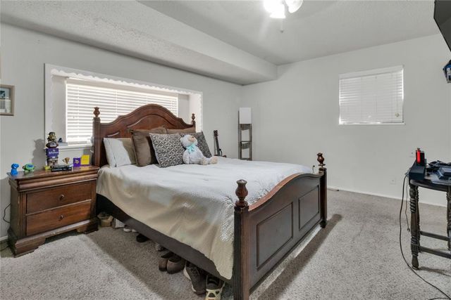 2505 N Hammond Avenue, Oklahoma City, OK 73127