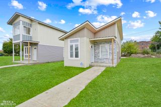 2966 Ashland Street, Detroit, MI 48215