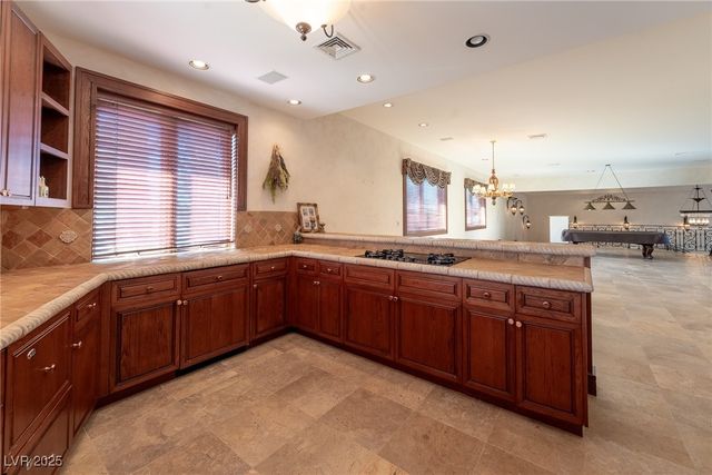 66 Innisbrook Avenue, Las Vegas, NV 89113