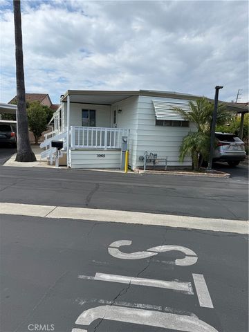 4117 McFadden 603, Santa Ana, CA 92704