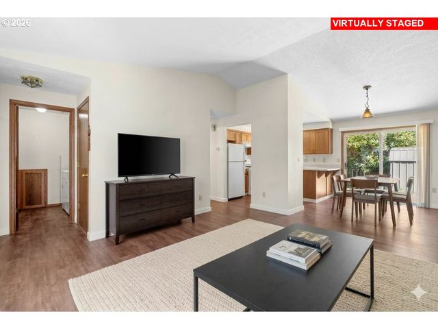 219 E MISSION Dr, Newberg, OR 97132