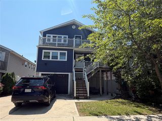 422 E CHESTER Street E 2, Long Beach, NY 11561