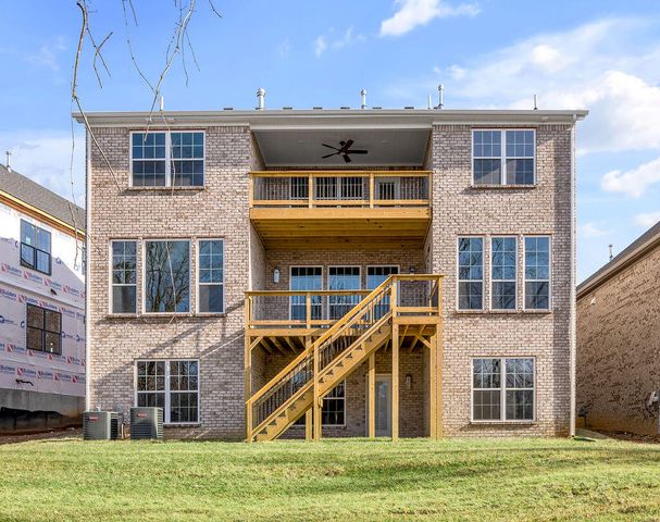753 Shady Cove, Lexington, KY 40515