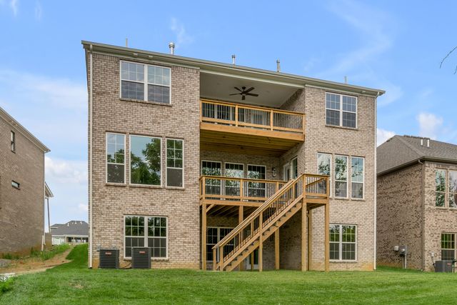 753 Shady Cove, Lexington, KY 40515