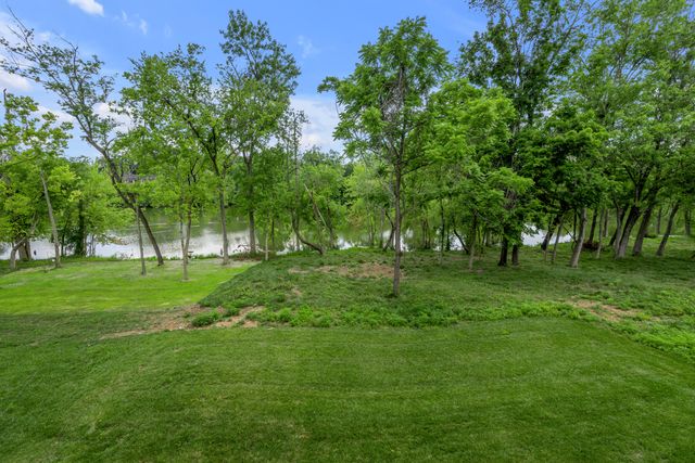 753 Shady Cove, Lexington, KY 40515