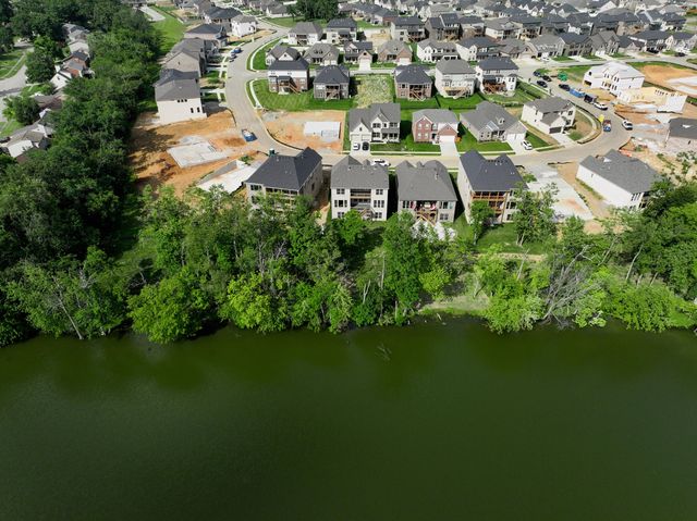 753 Shady Cove, Lexington, KY 40515