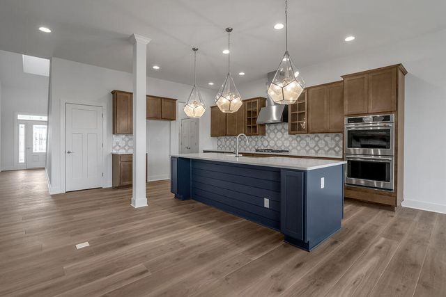 753 Shady Cove, Lexington, KY 40515