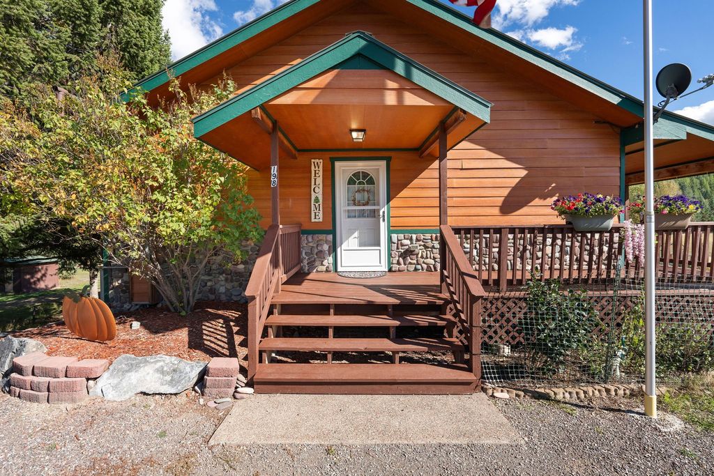 198 Two Creek Lane, Kila, MT 59920 photo 3