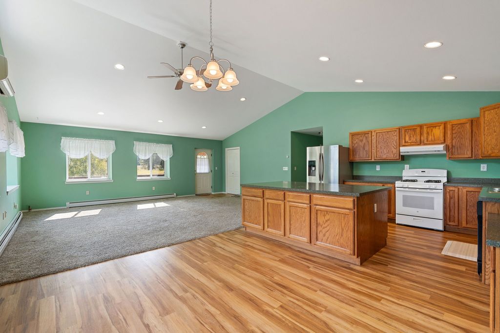 198 Two Creek Lane, Kila, MT 59920 photo 4