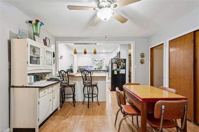 59 Woods LN, Hampton, VA 23666